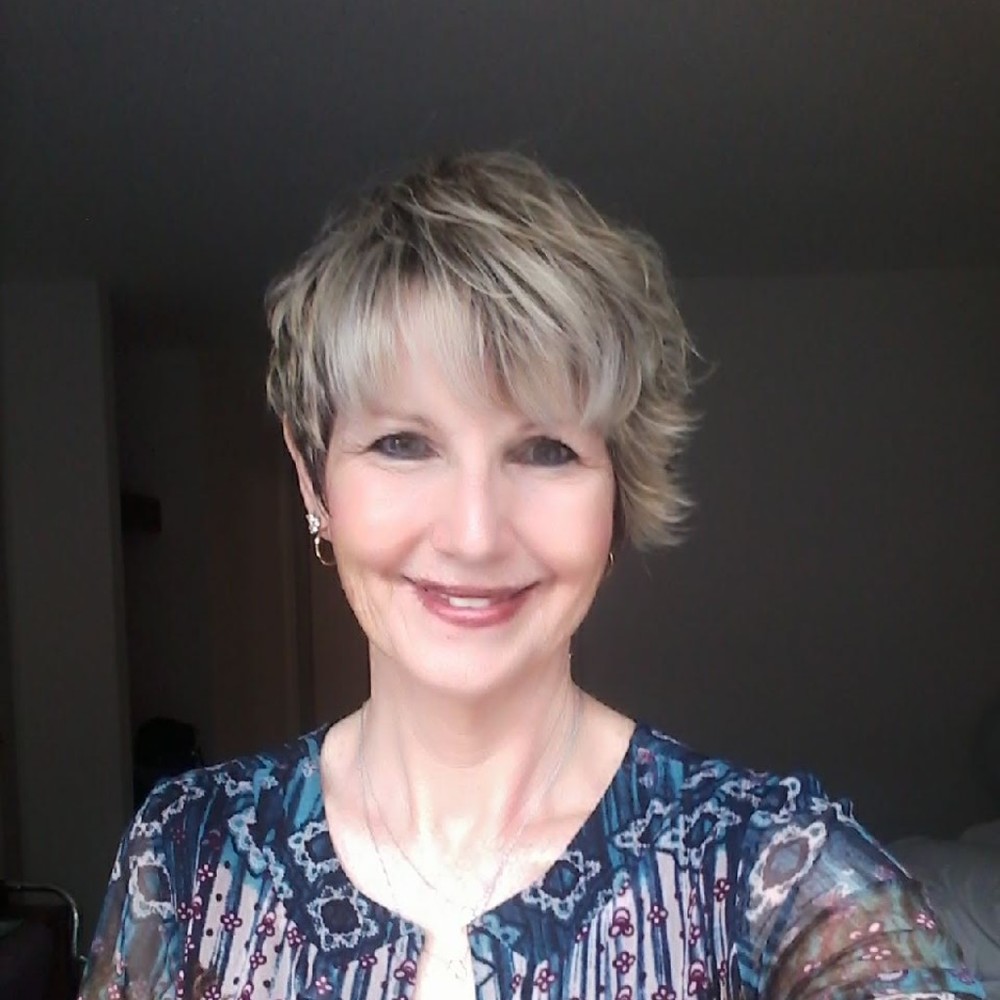 Meet your Posher, Nancy